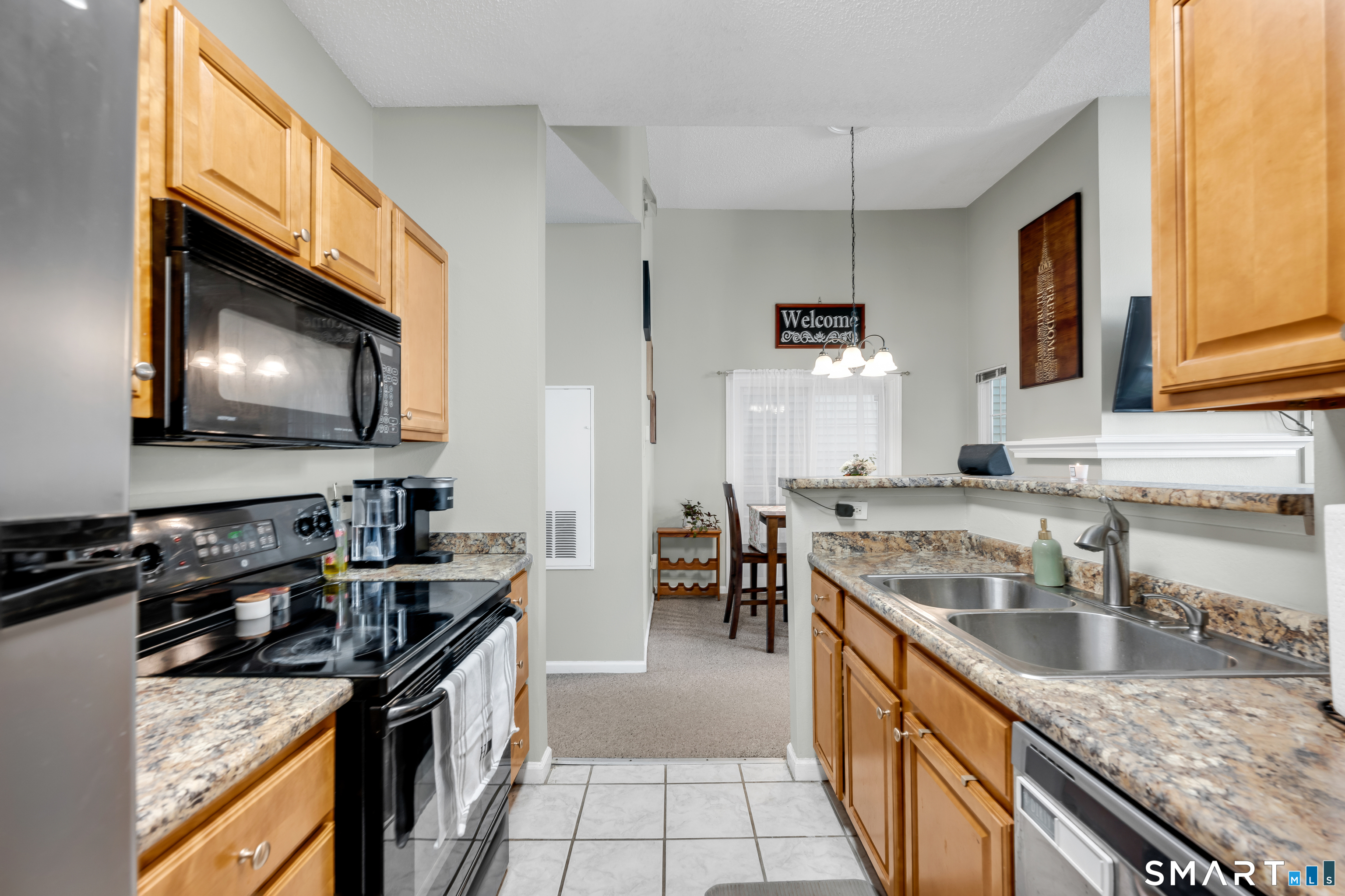 87 Carriage Crossing Lane Middletown CT 06457