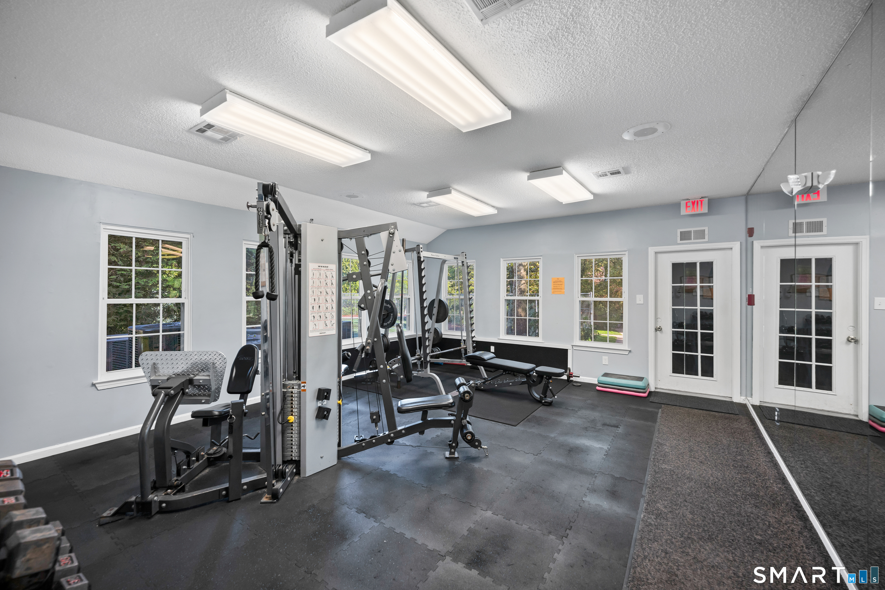 87 Carriage Crossing Lane Middletown CT 06457