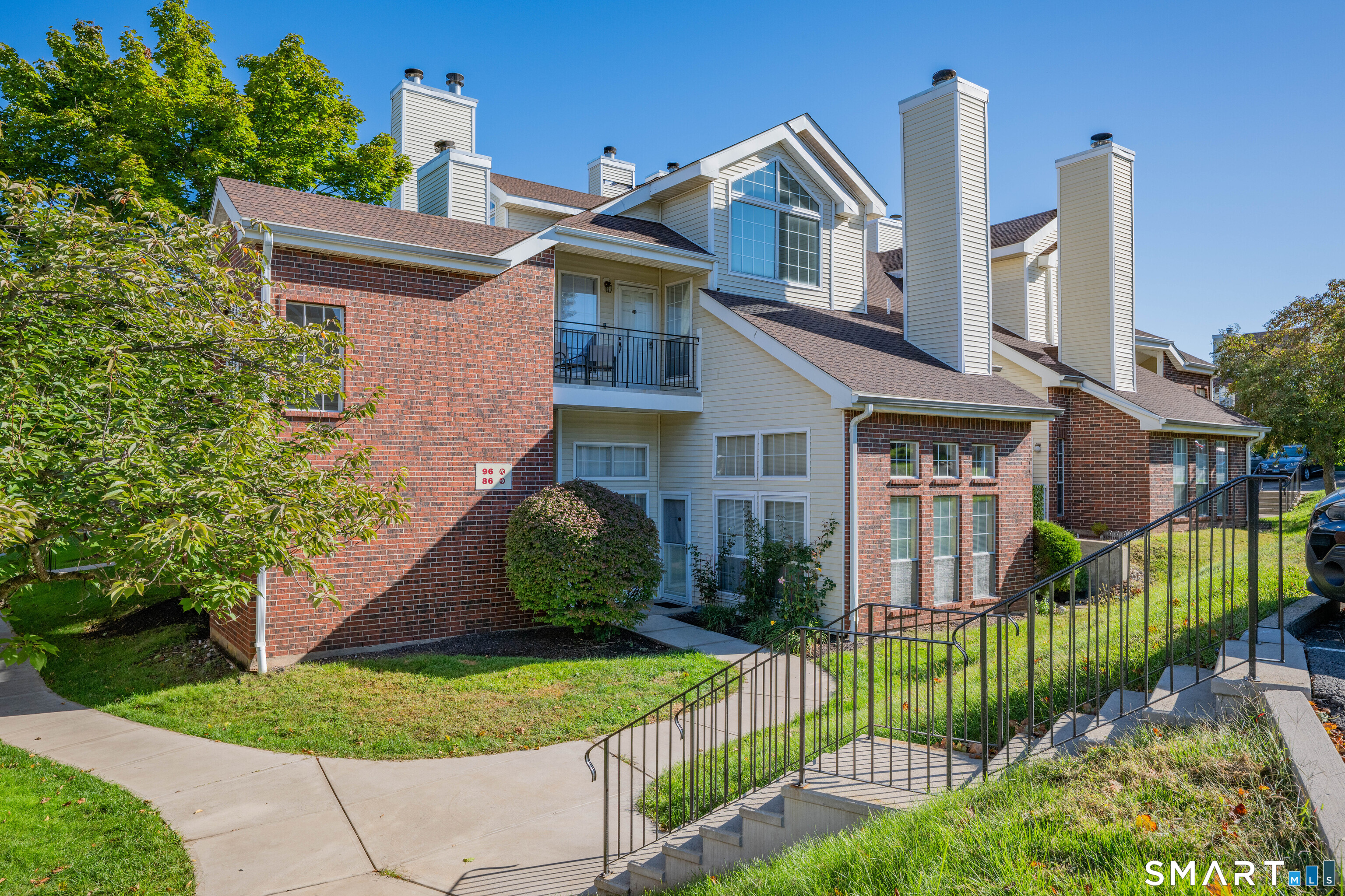 87 Carriage Crossing Lane Middletown CT 06457