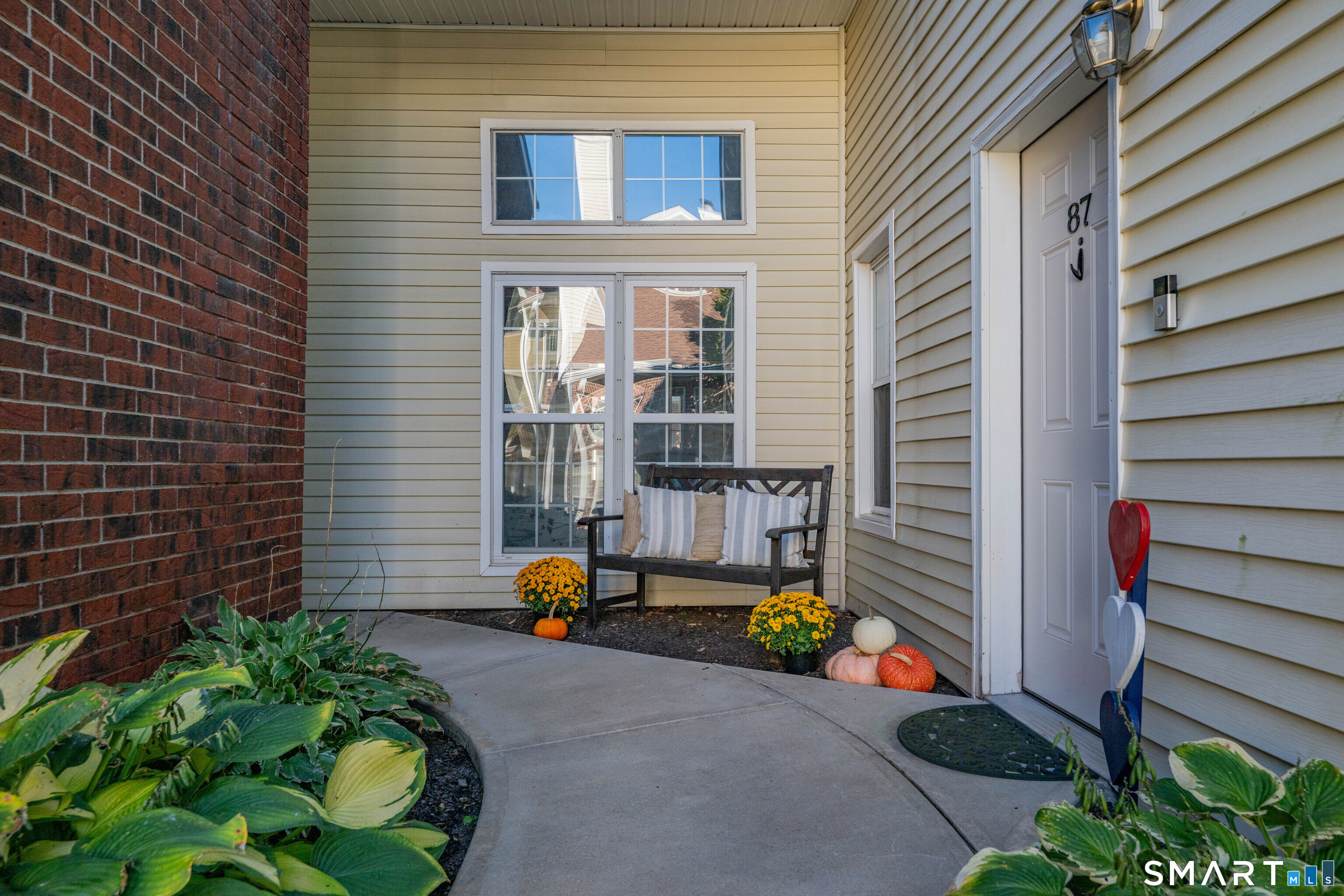 87 Carriage Crossing Lane Middletown CT 06457
