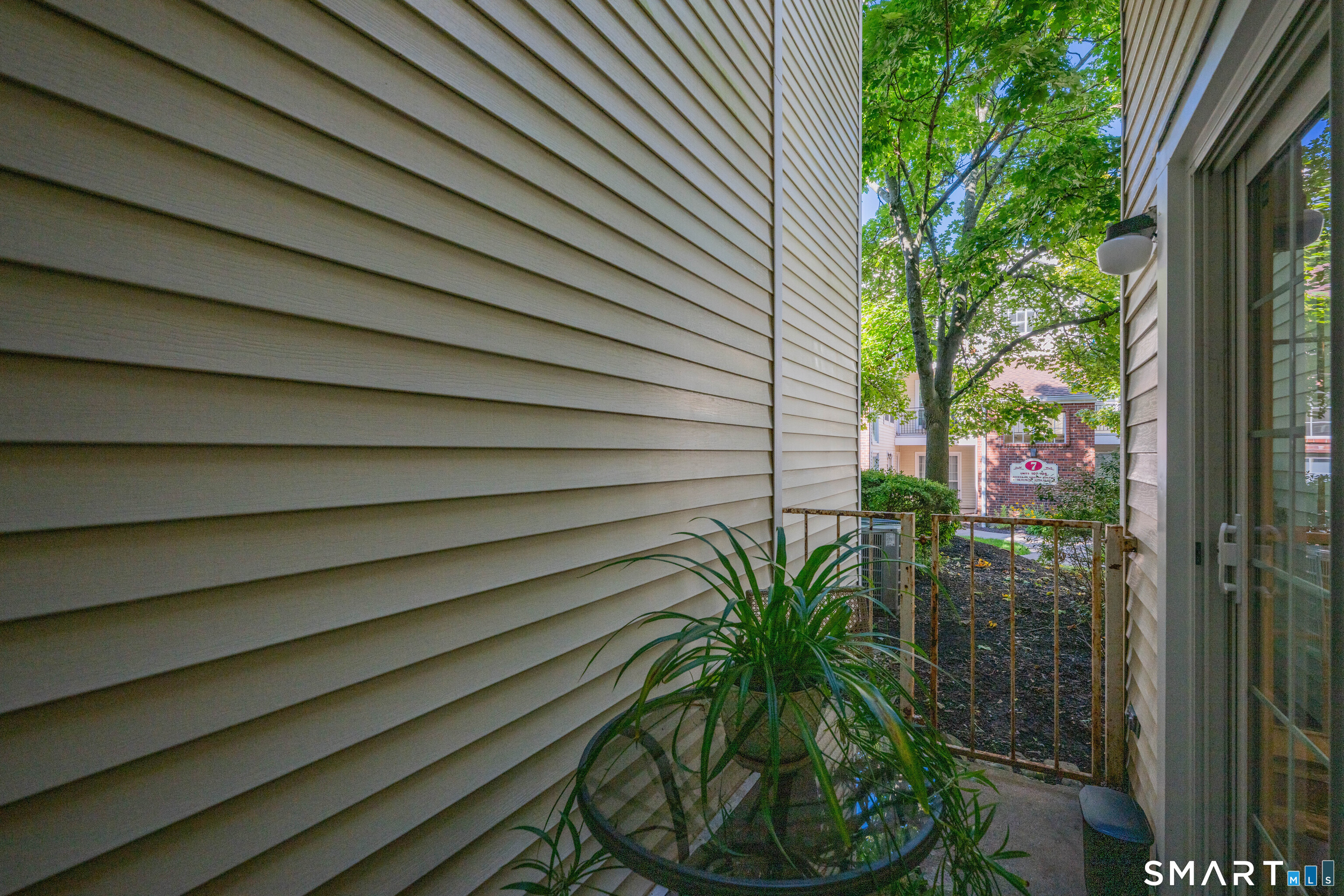 87 Carriage Crossing Lane Middletown CT 06457