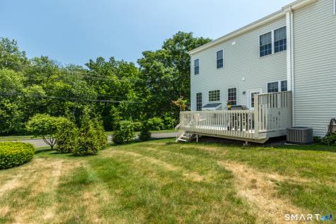 63 Cobblestone Court Newington CT 06111