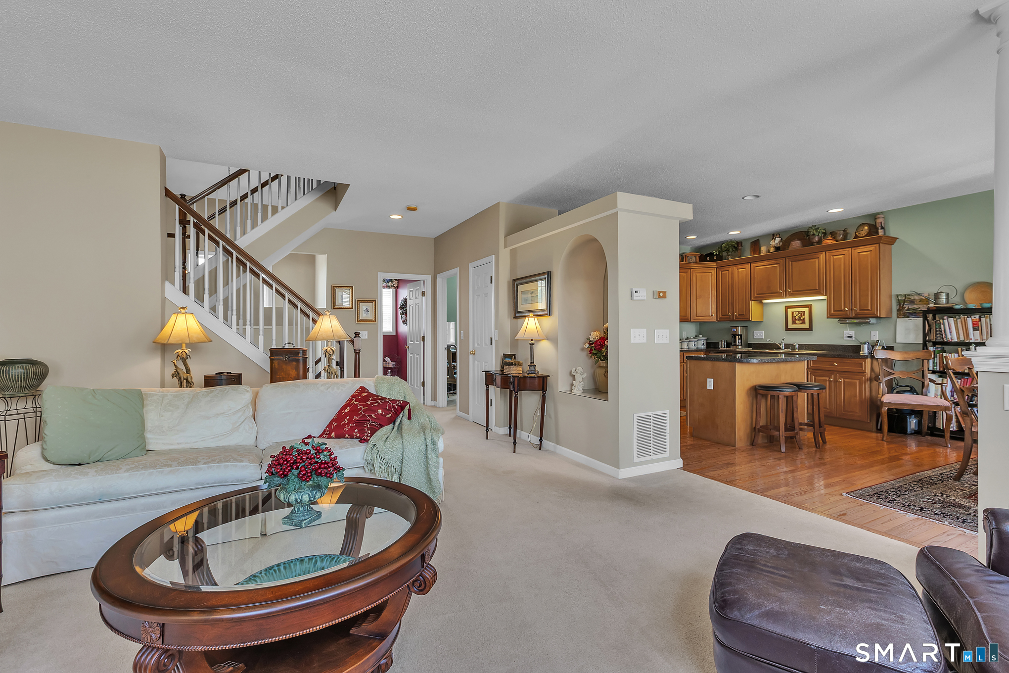 63 Cobblestone Court Newington CT 06111