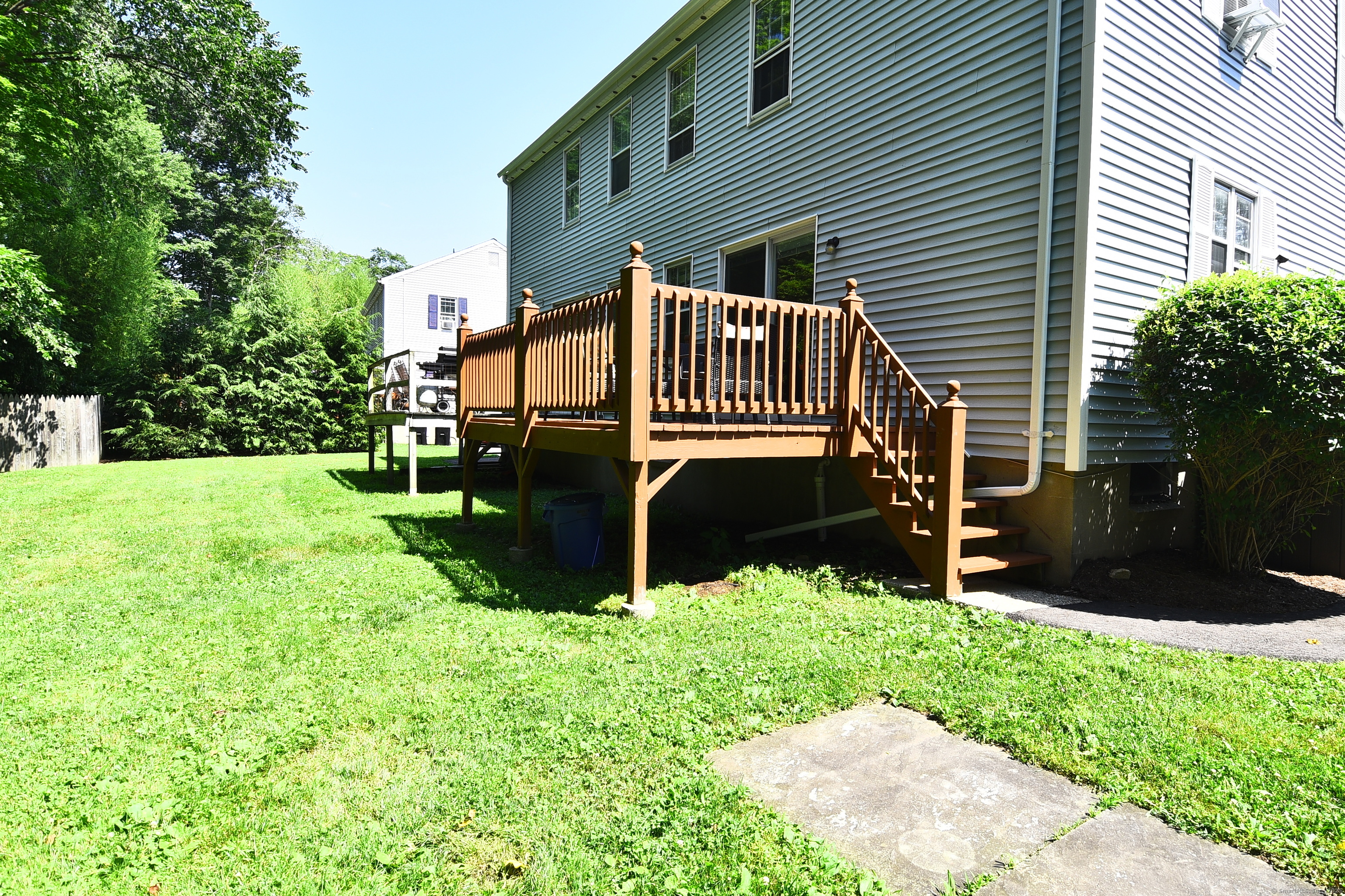 84 Parade Hill Road New Canaan CT 06840
