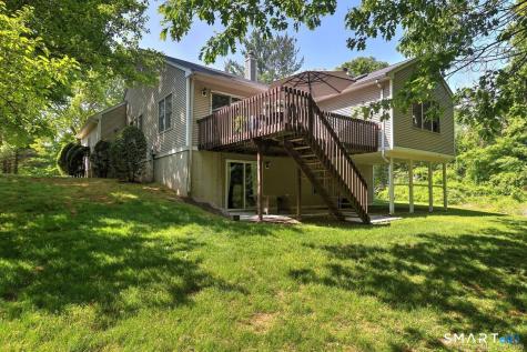 9 Canterbury Road Hamden CT 06514