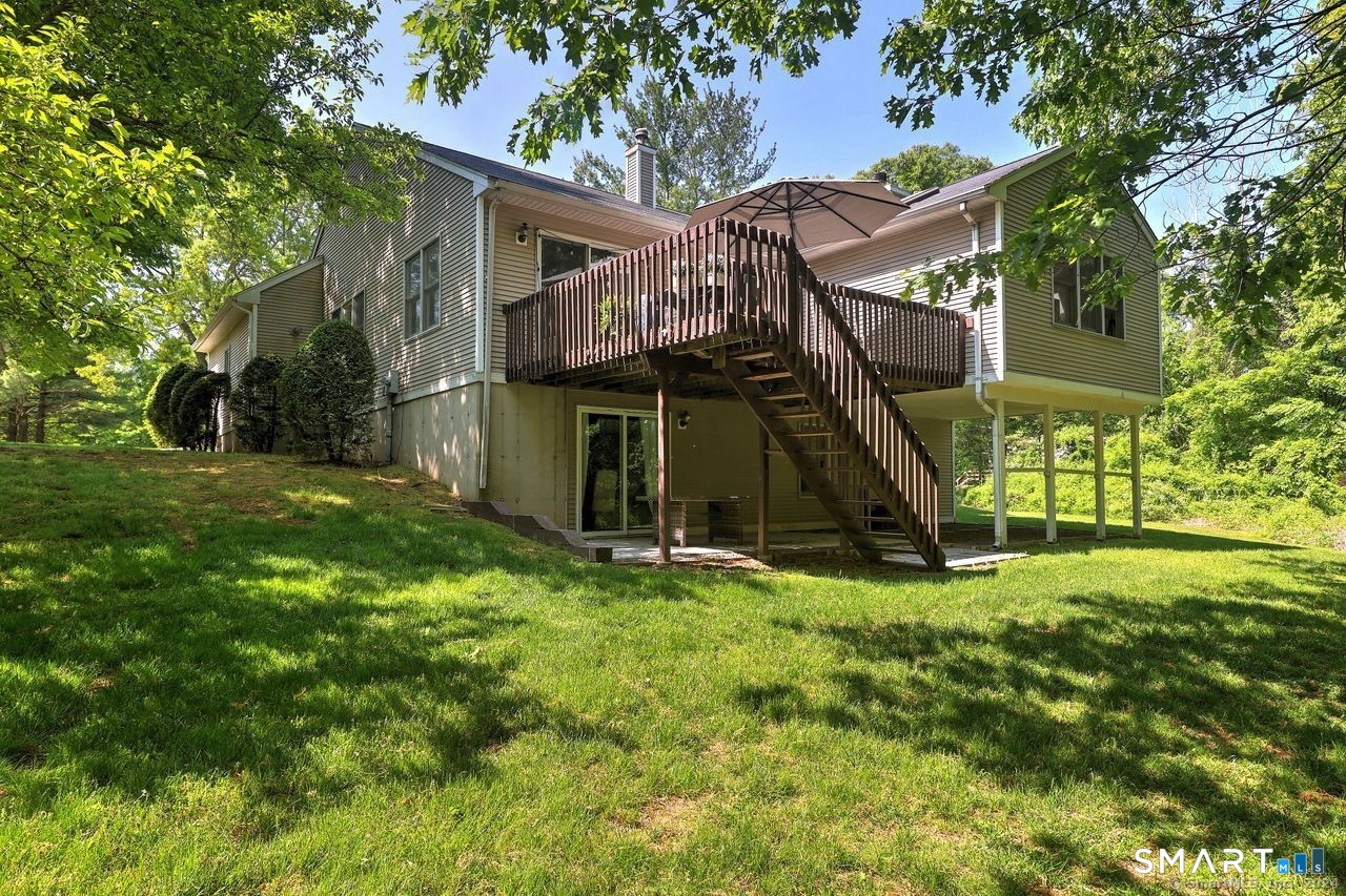 9 Canterbury Road Hamden CT 06514