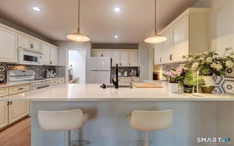 9 Canterbury Road Hamden CT 06514