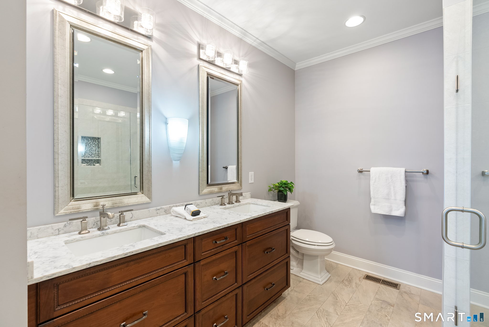 5 Abbottsford Avon CT 06001