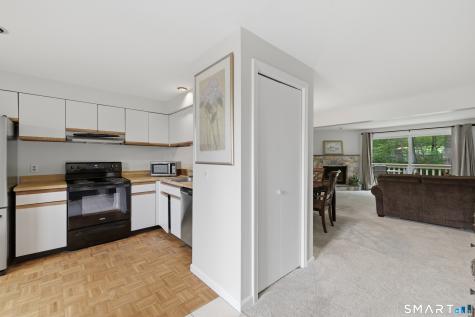 61 Greenview Drive Rocky Hill CT 06067