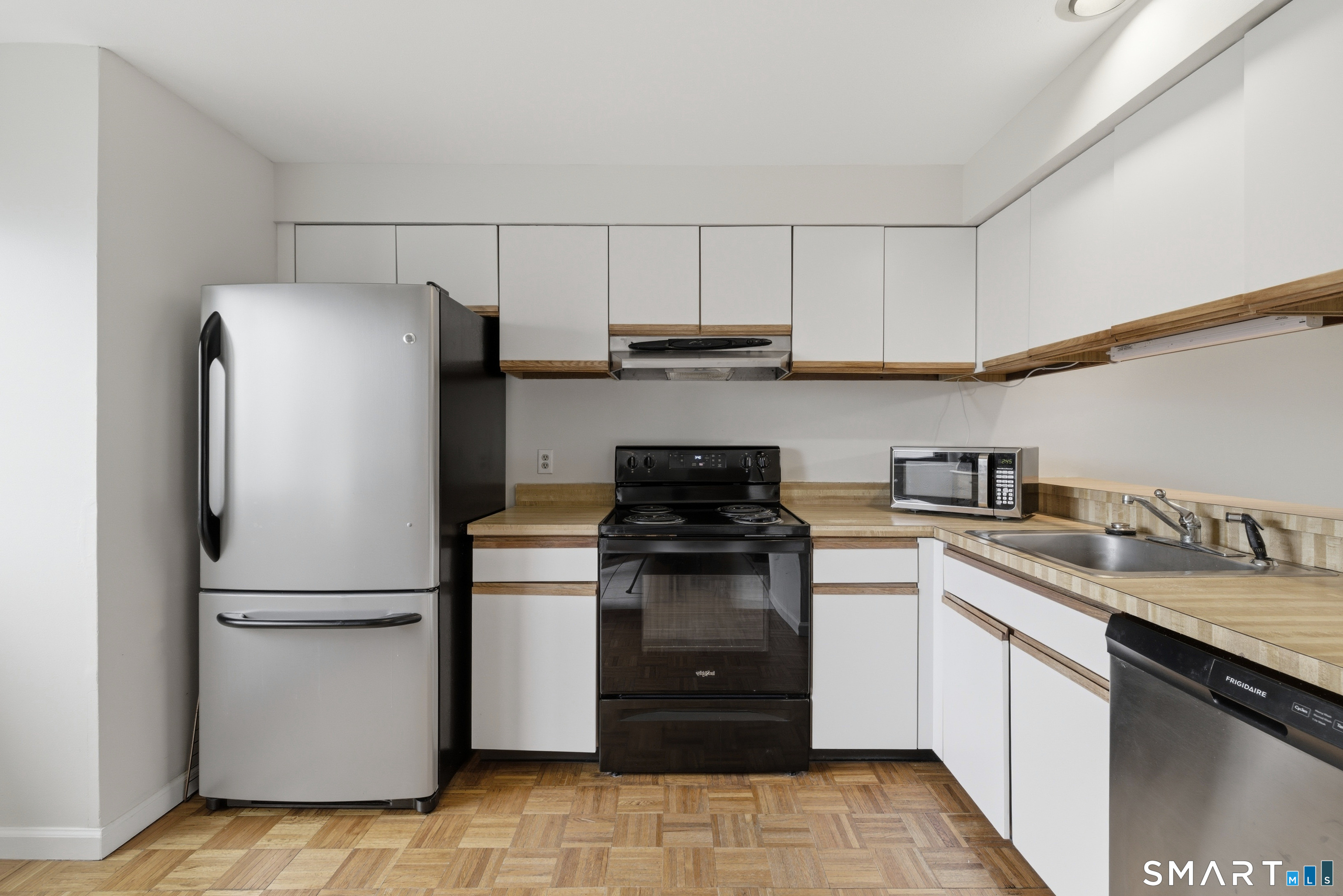 61 Greenview Drive Rocky Hill CT 06067