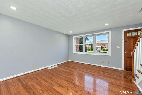 364 Main Street East Haven CT 06512