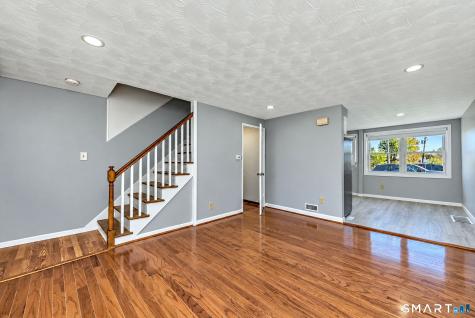 364 Main Street East Haven CT 06512