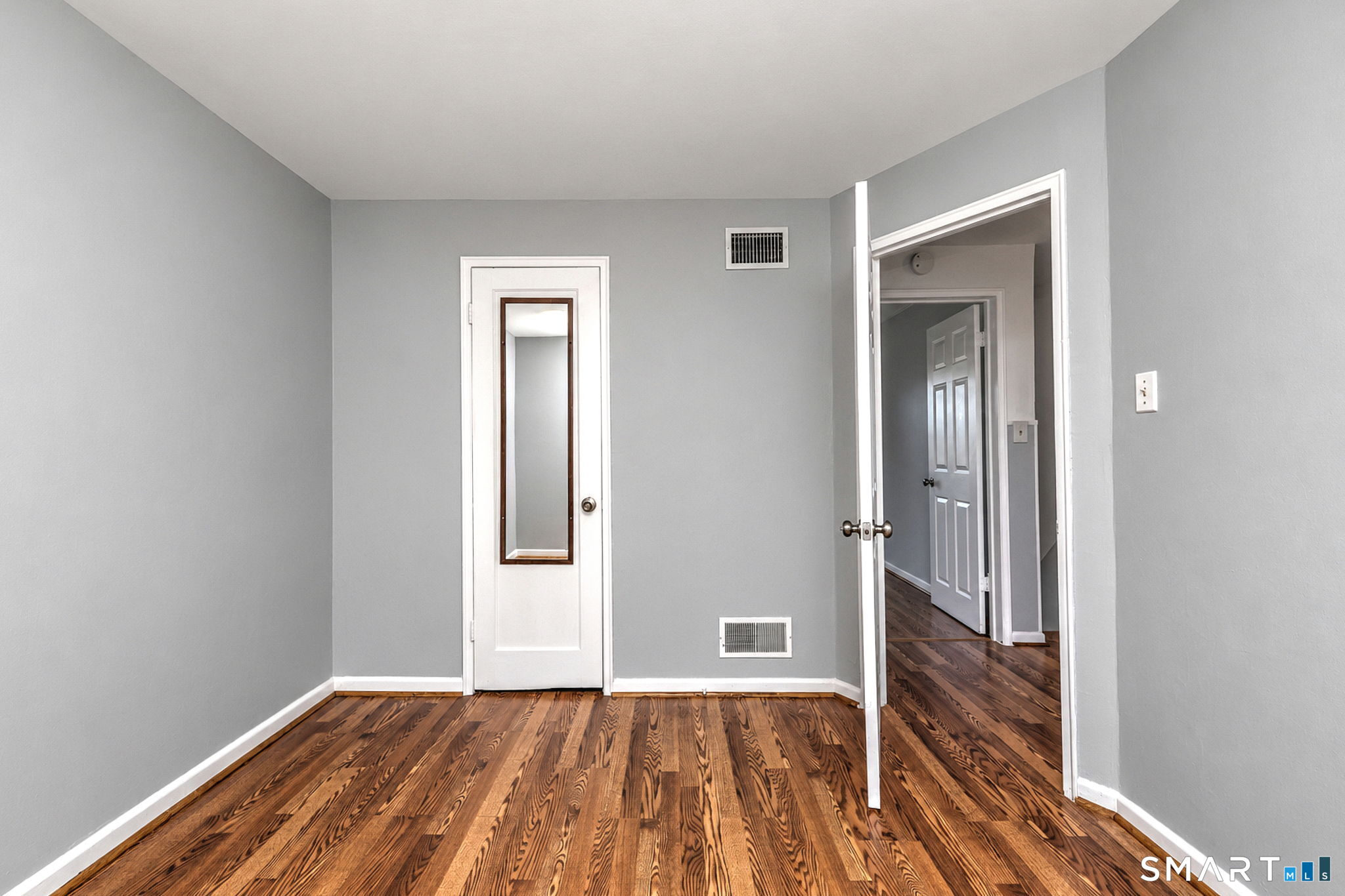 364 Main Street East Haven CT 06512