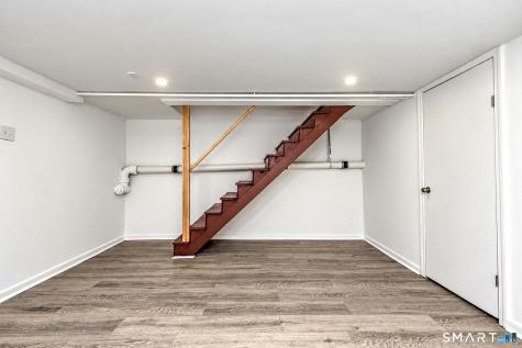 364 Main Street East Haven CT 06512