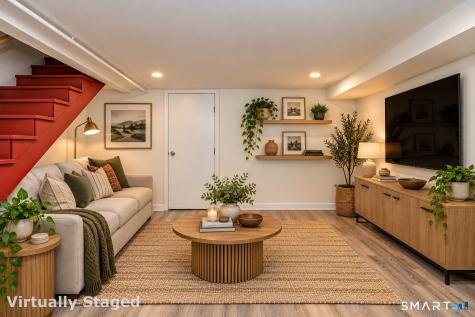 364 Main Street East Haven CT 06512