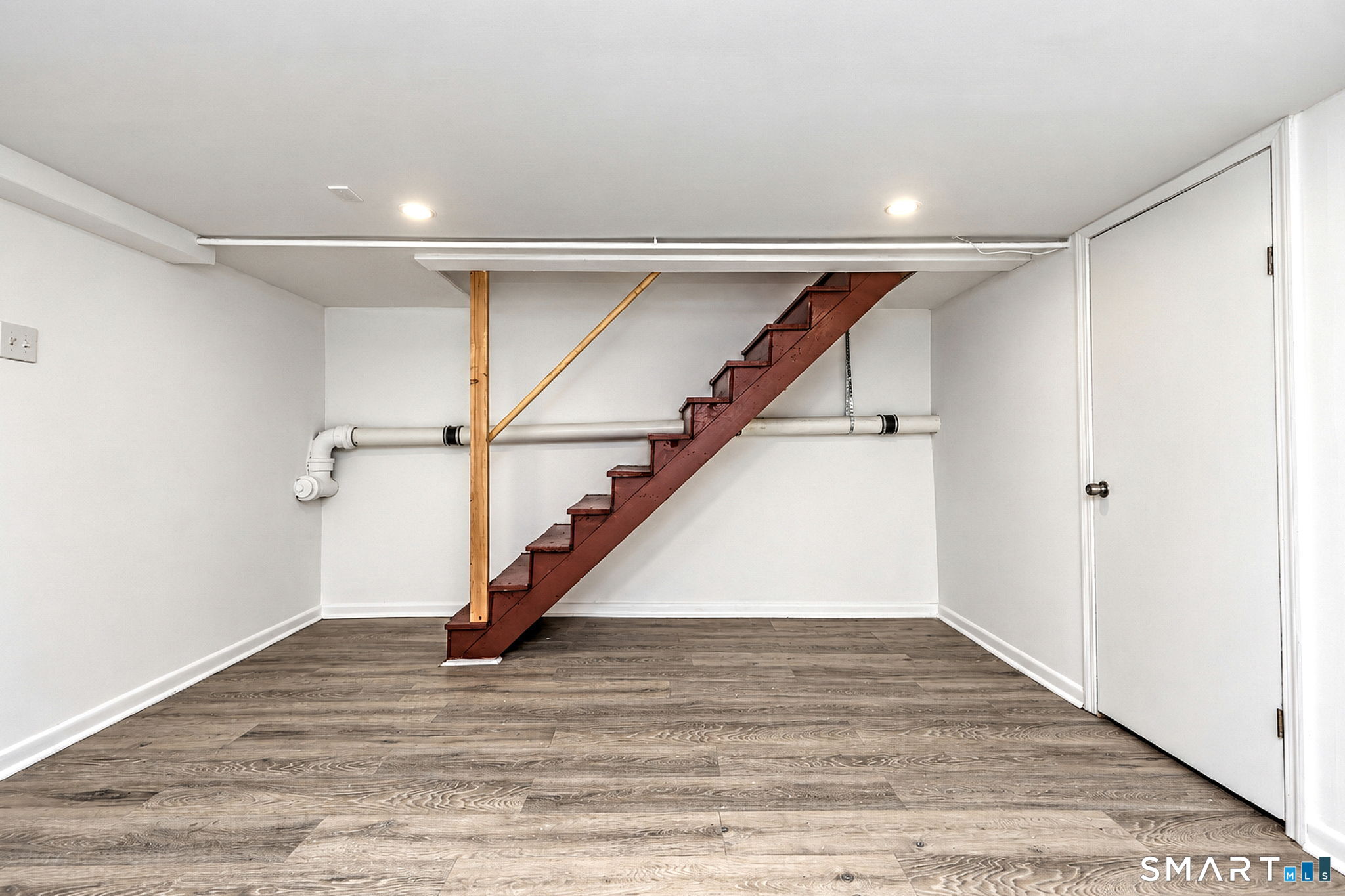 364 Main Street East Haven CT 06512