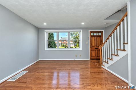 364 Main Street East Haven CT 06512