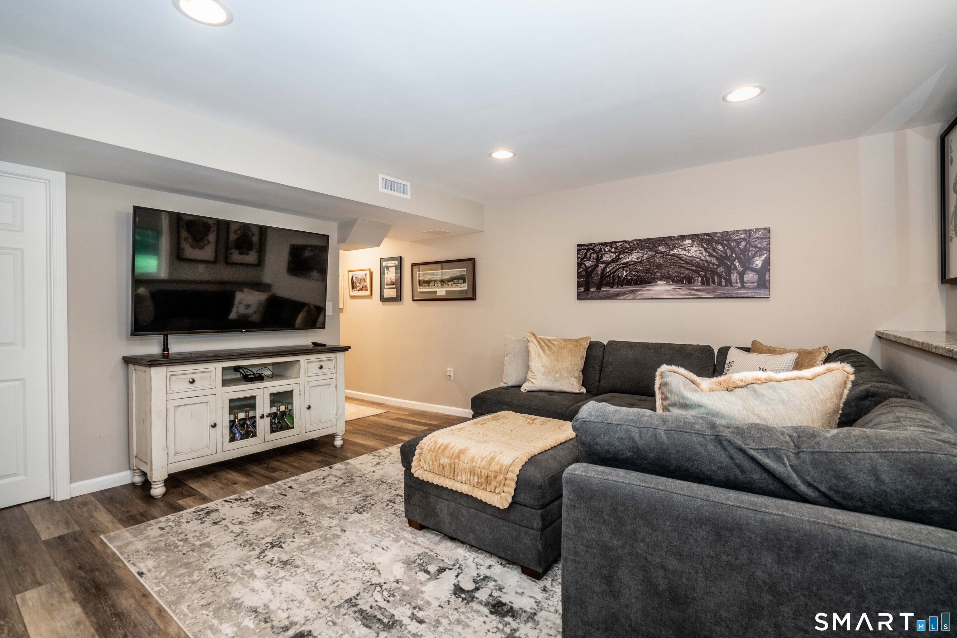 7 Kensington Park Bloomfield CT 06002
