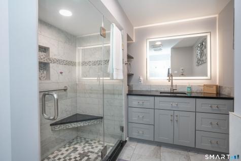 7 Kensington Park Bloomfield CT 06002