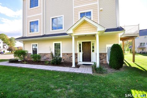 43 Kennison Court South Windsor CT 06074