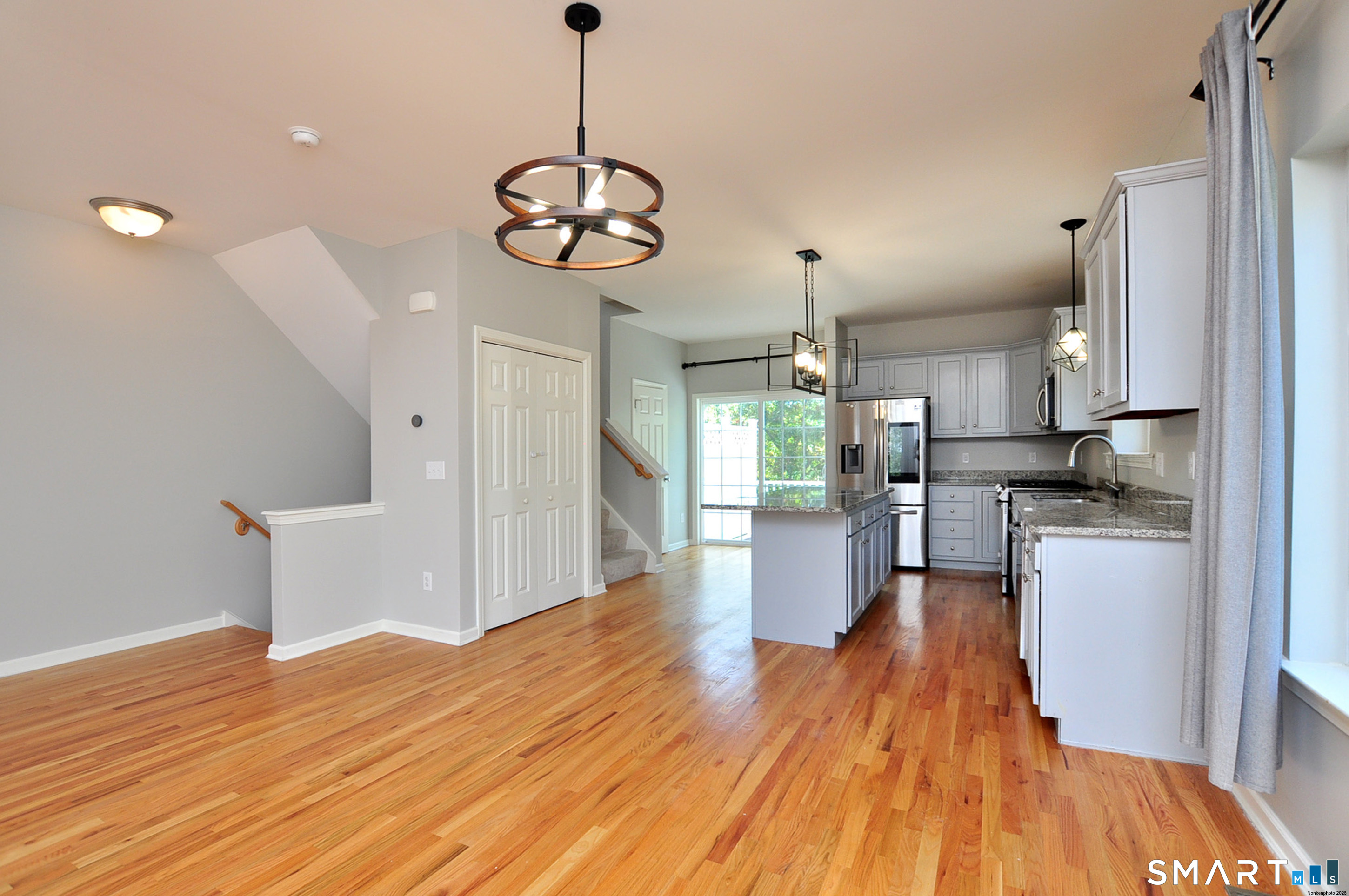43 Kennison Court South Windsor CT 06074