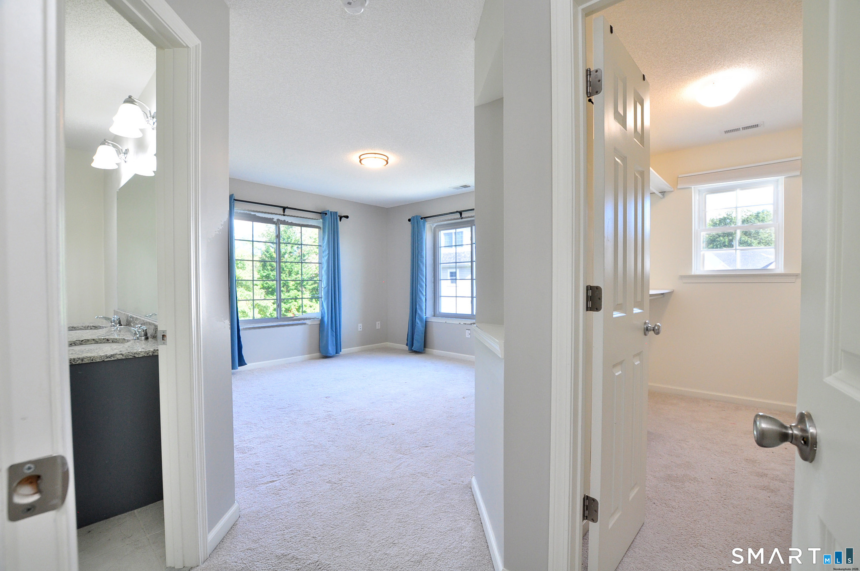 43 Kennison Court South Windsor CT 06074
