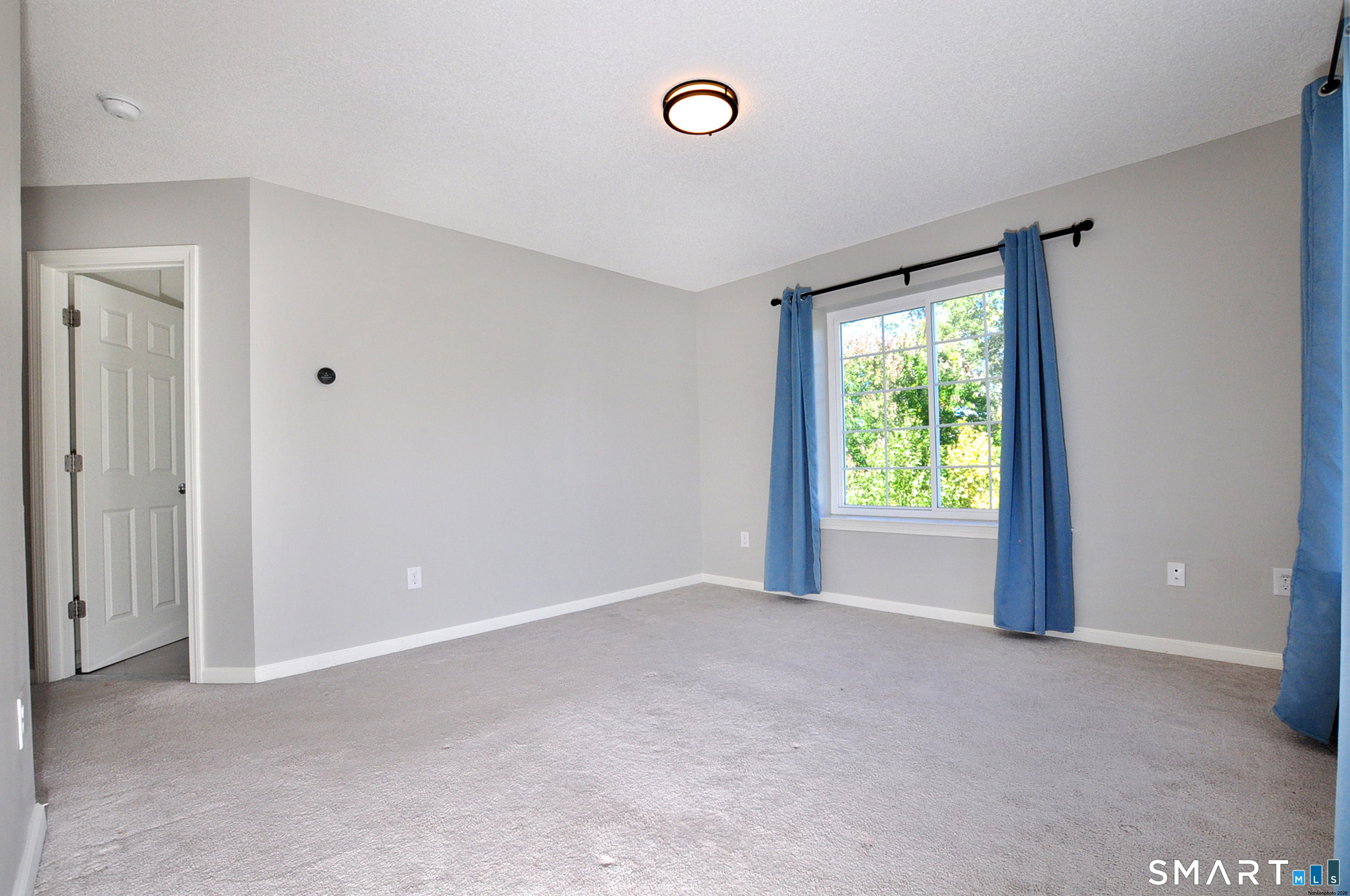 43 Kennison Court South Windsor CT 06074