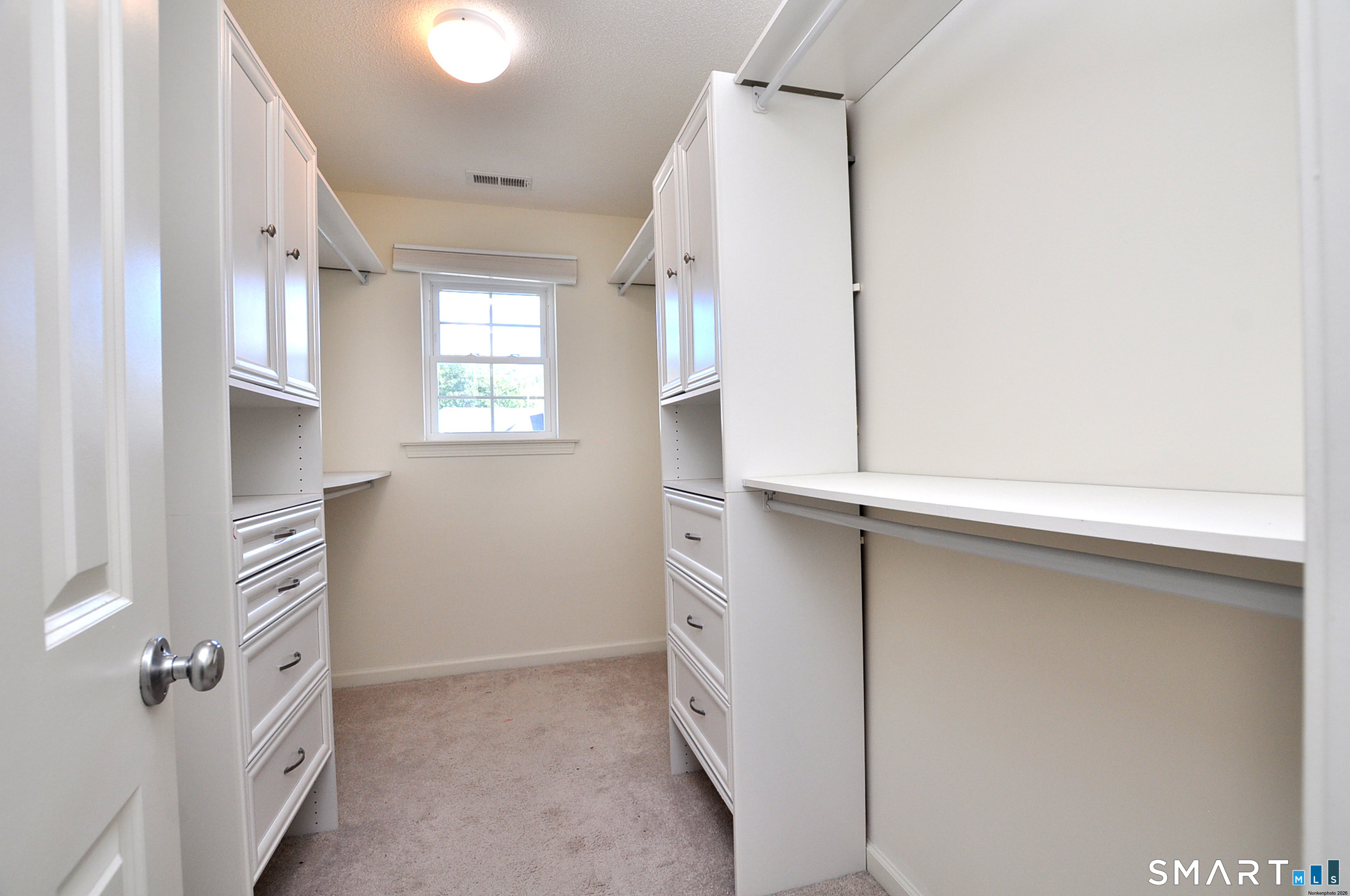 43 Kennison Court South Windsor CT 06074