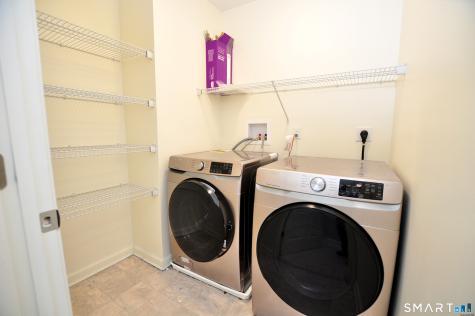 43 Kennison Court South Windsor CT 06074