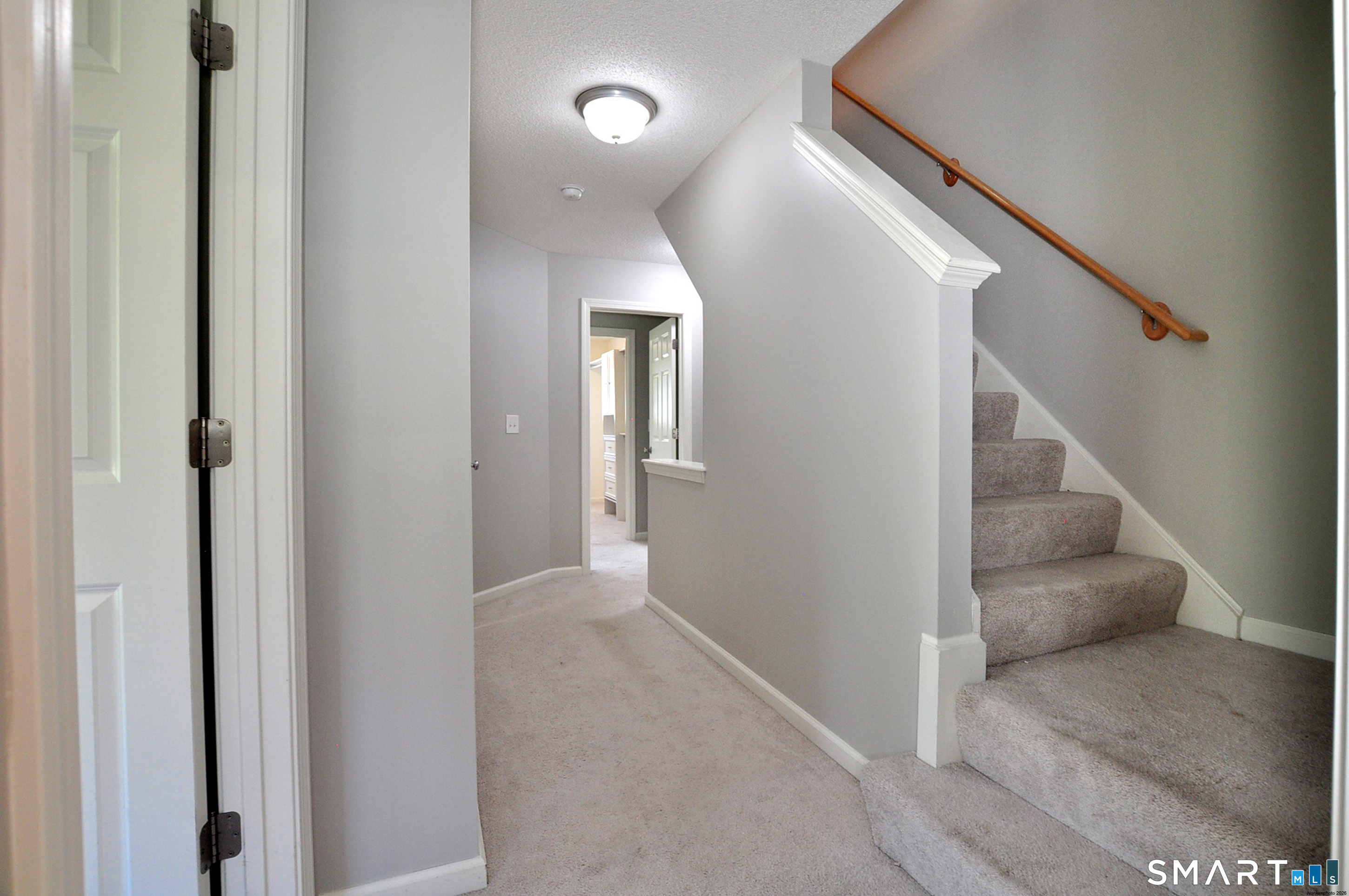43 Kennison Court South Windsor CT 06074