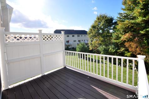43 Kennison Court South Windsor CT 06074