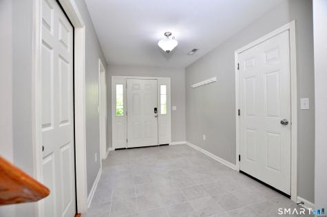 43 Kennison Court South Windsor CT 06074