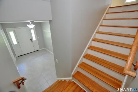 43 Kennison Court South Windsor CT 06074