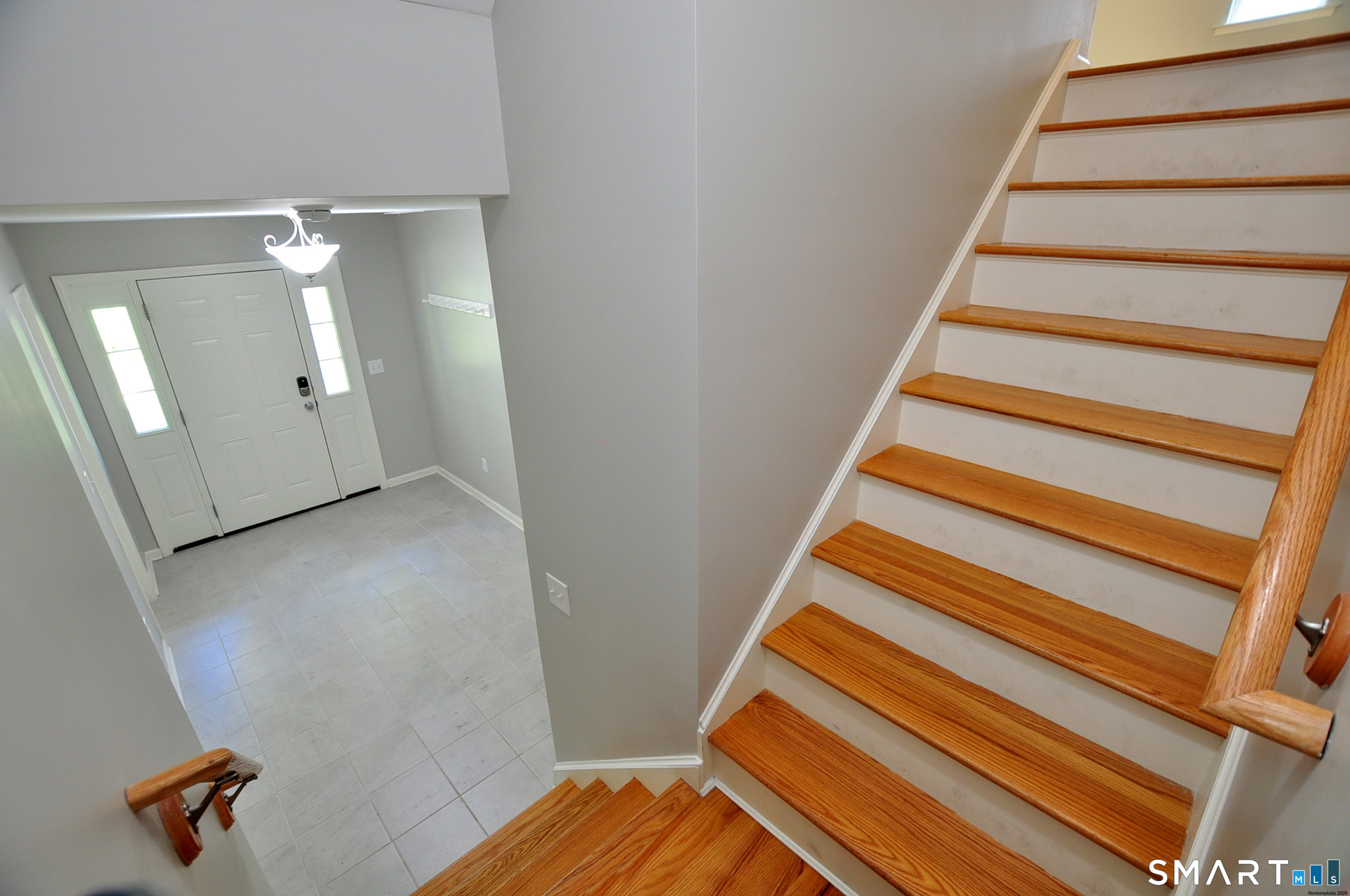 43 Kennison Court South Windsor CT 06074