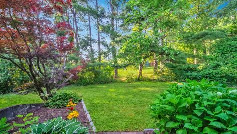 9 Bayberry Court Cromwell CT 06416