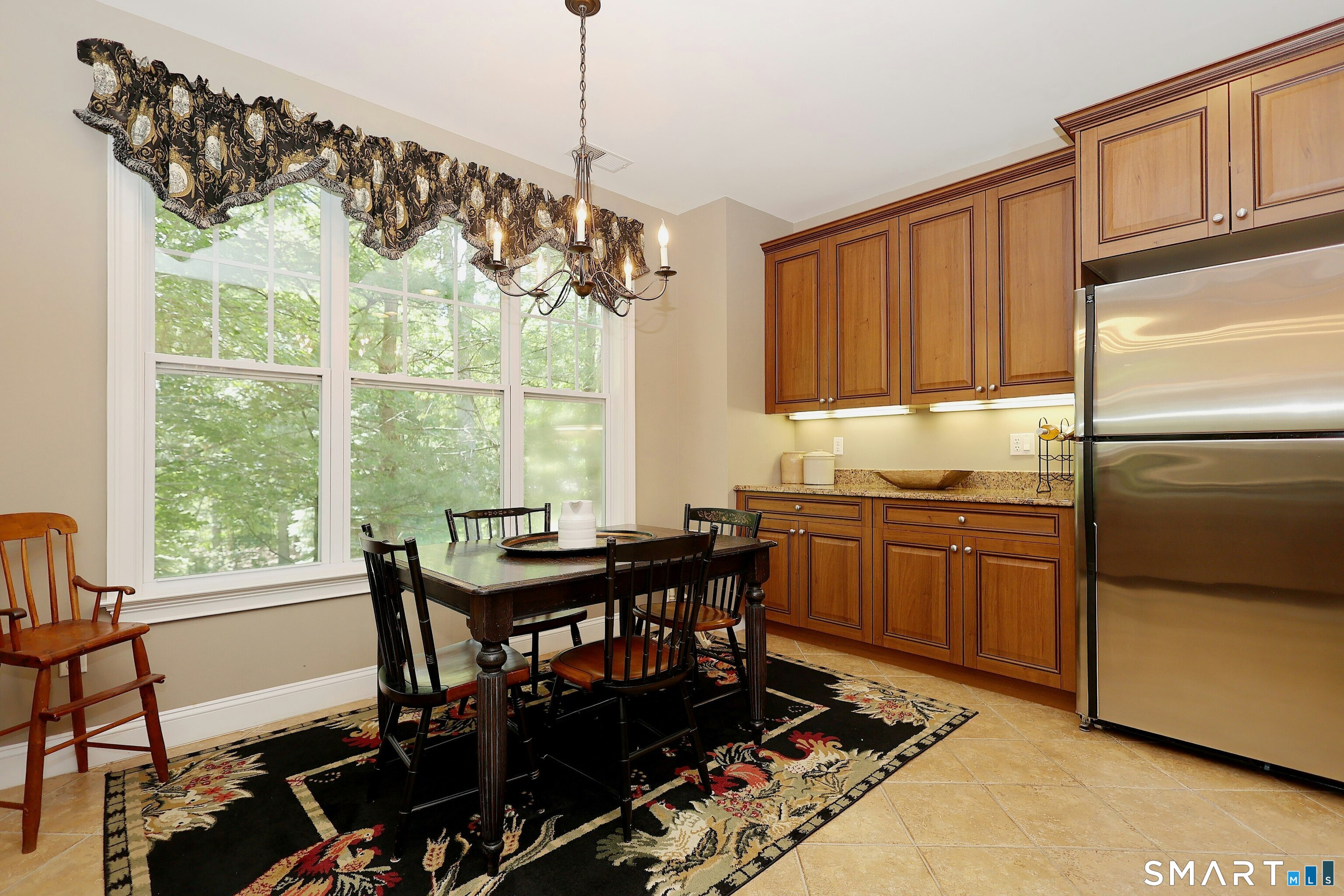 25 Franklin Court Newtown CT 06470