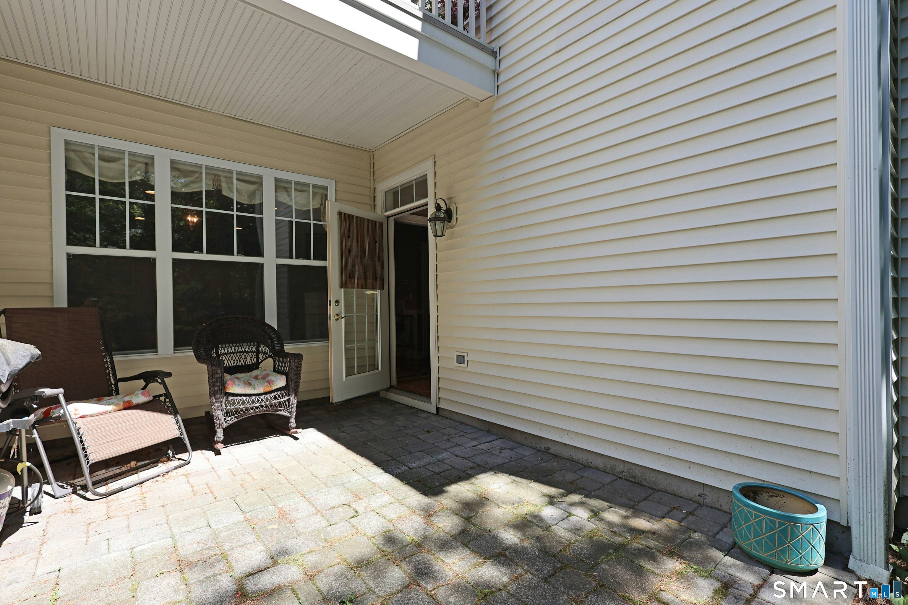 25 Franklin Court Newtown CT 06470