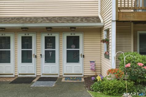 8 Rose Lane Danbury CT 06811