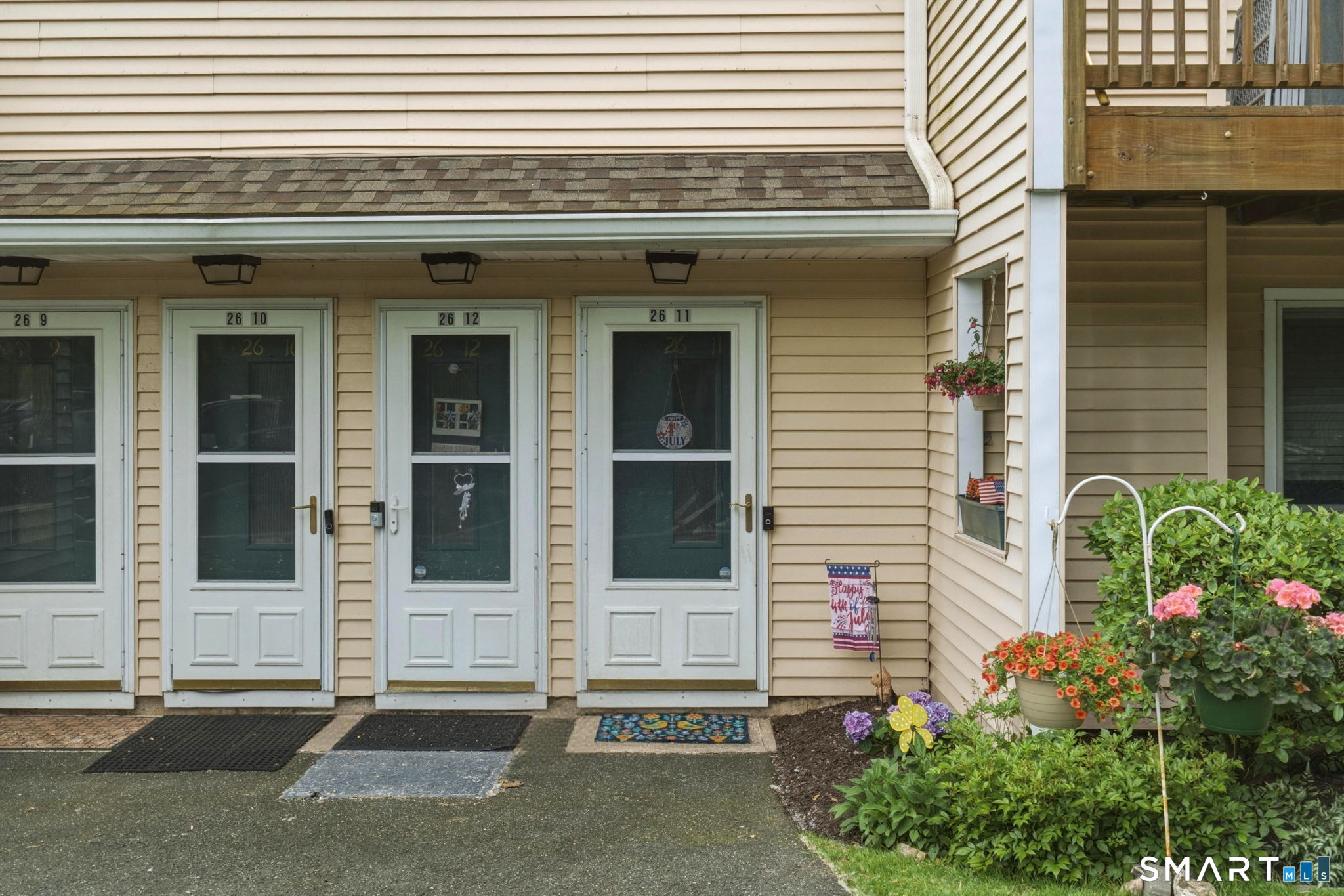 8 Rose Lane Danbury CT 06811