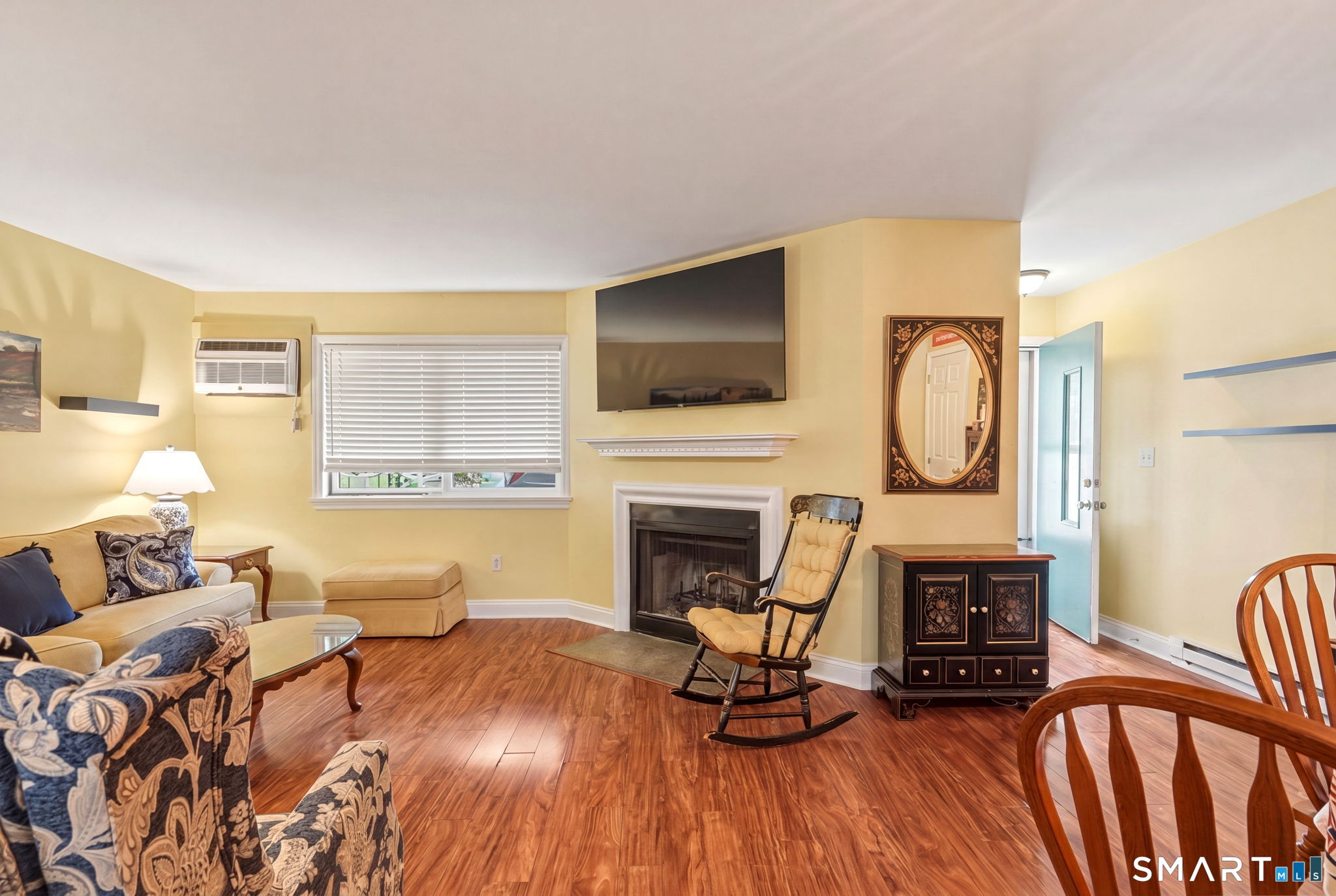 8 Rose Lane Danbury CT 06811