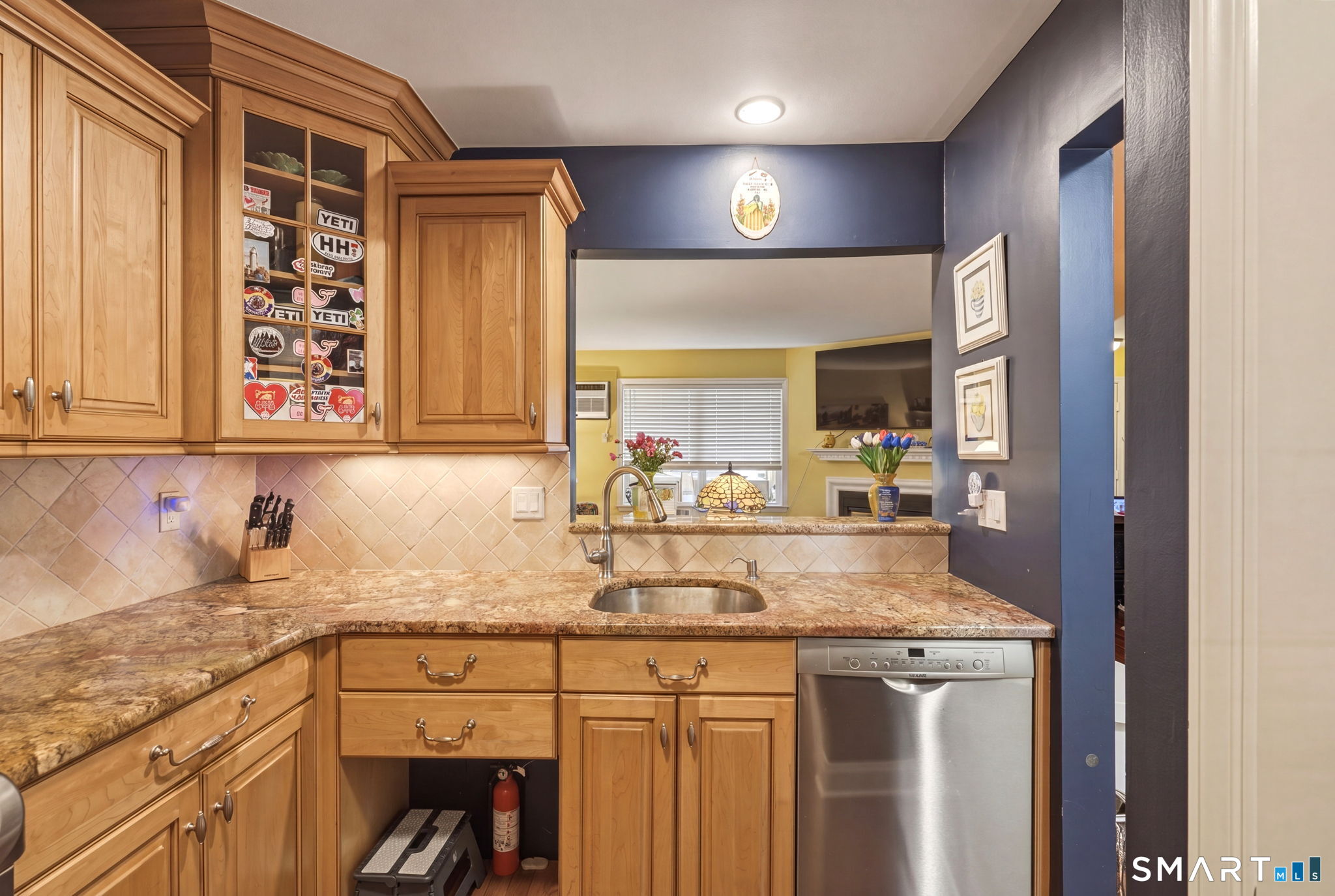 8 Rose Lane Danbury CT 06811