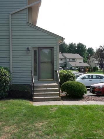 702 Summer Hill Drive South Windsor CT 06074