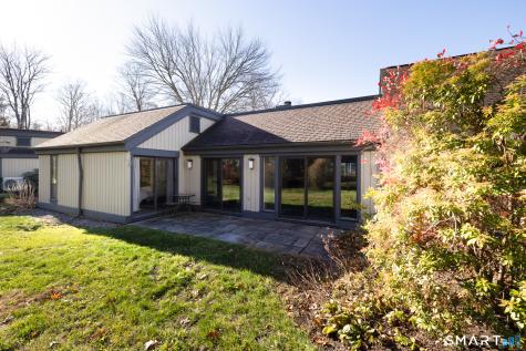 865 Heritage Village Southbury CT 06488