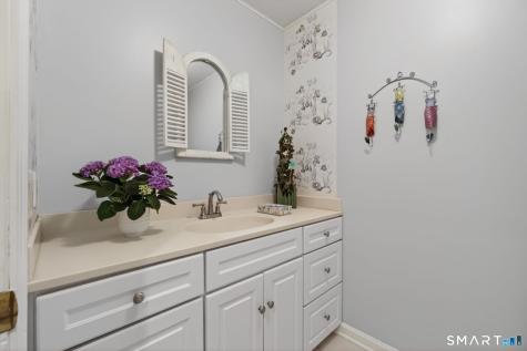 13 Brandon Lane Stonington CT 06355