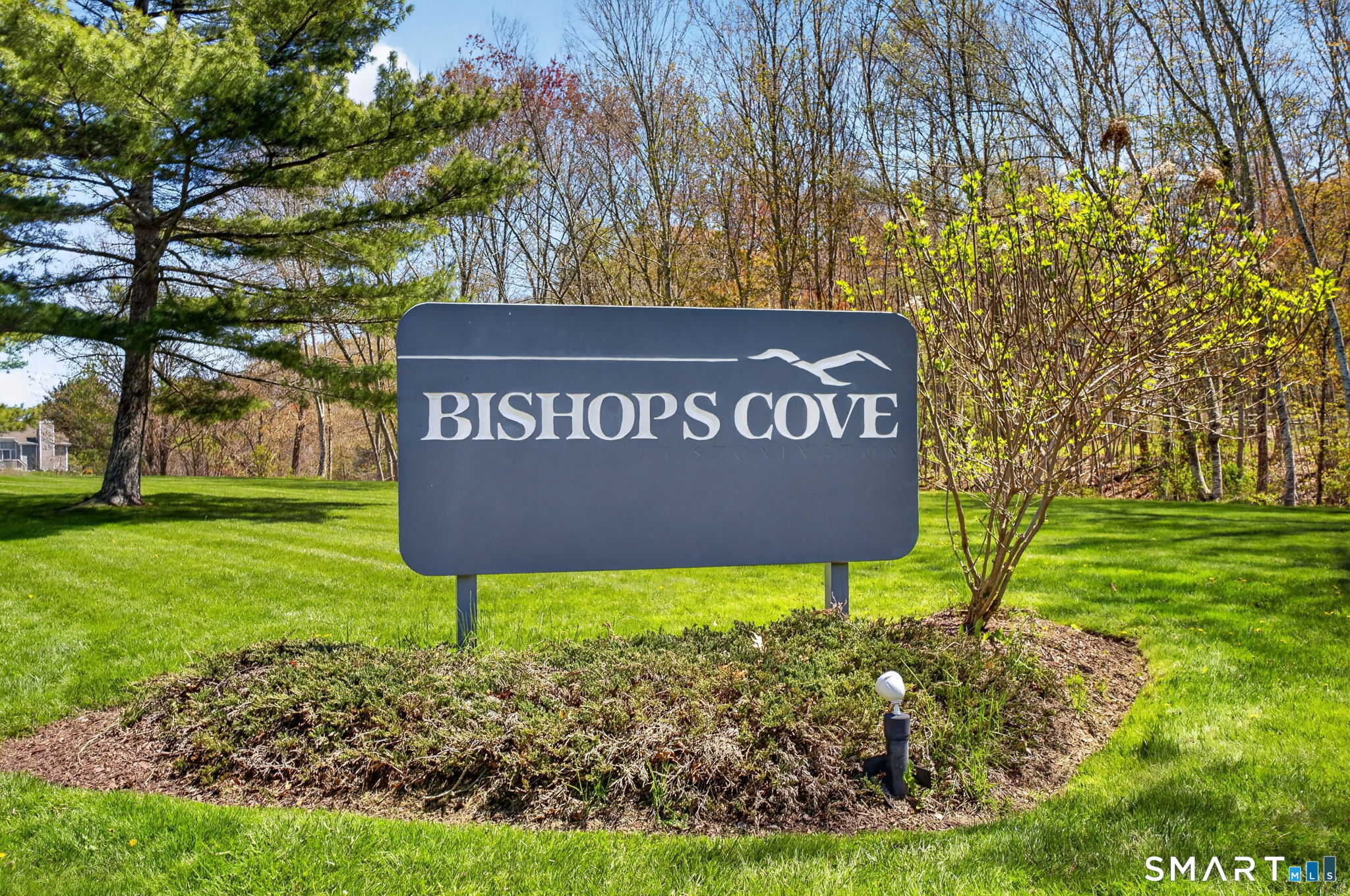 13 Brandon Lane Stonington CT 06355