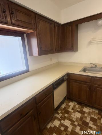 335 Glendale Avenue Bridgeport CT 06606