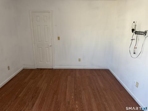 335 Glendale Avenue Bridgeport CT 06606