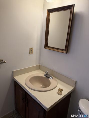 335 Glendale Avenue Bridgeport CT 06606