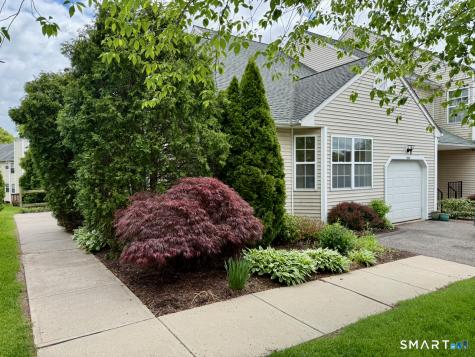 204 Gray Fox Lane Rocky Hill CT 06067