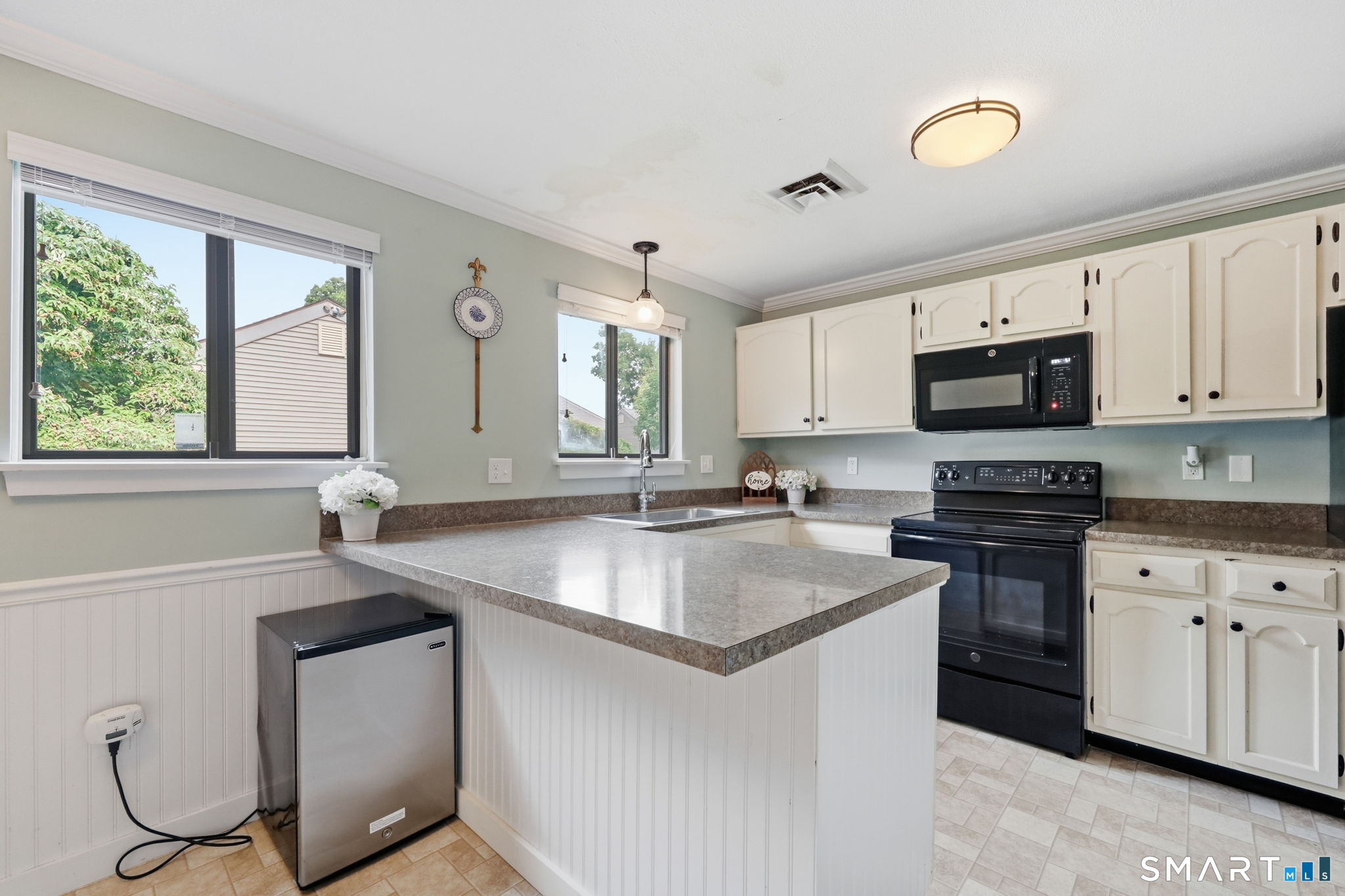 67 Hollister North Way Glastonbury CT 06033